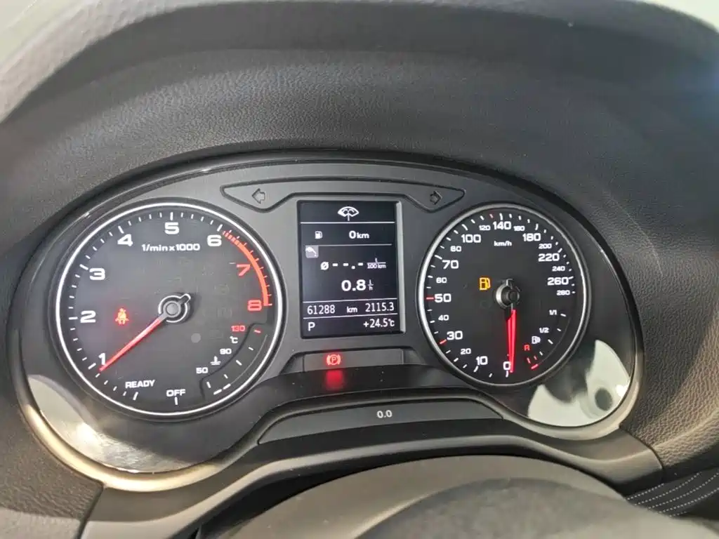 Audi Q2L — миниатюра 12
