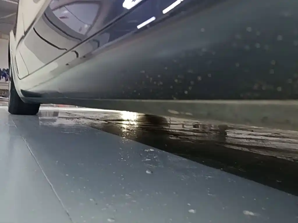 Tesla Model 3 — миниатюра 21