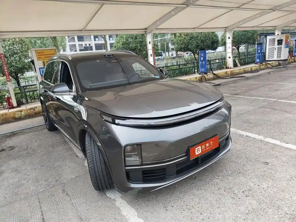 Li Auto Li L9 — миниатюра 2