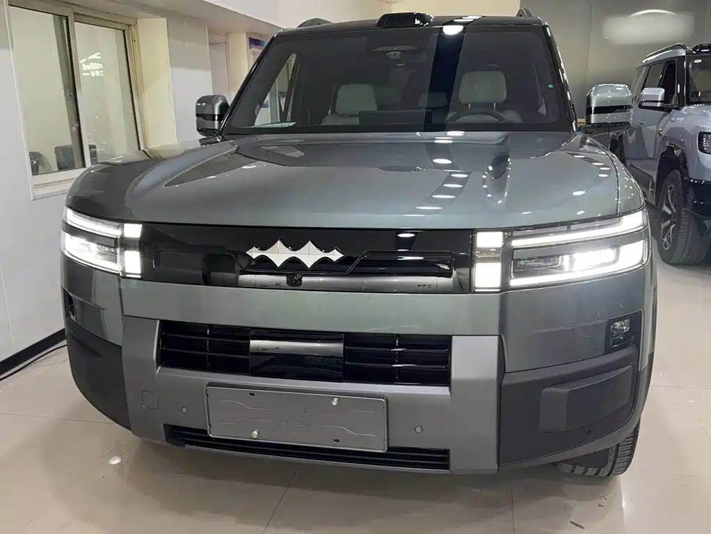 Fangchengbao Leopard 7 7 2025 190KM Ultra