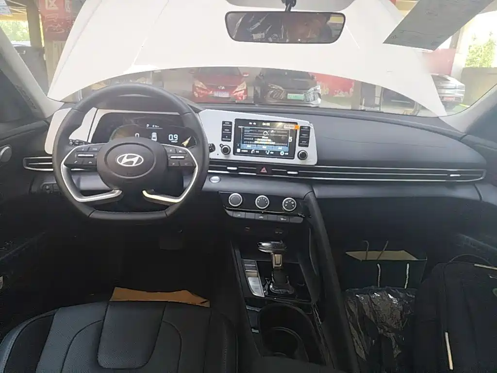 Hyundai Elantra 2023 1.5L CVT GLX Elite