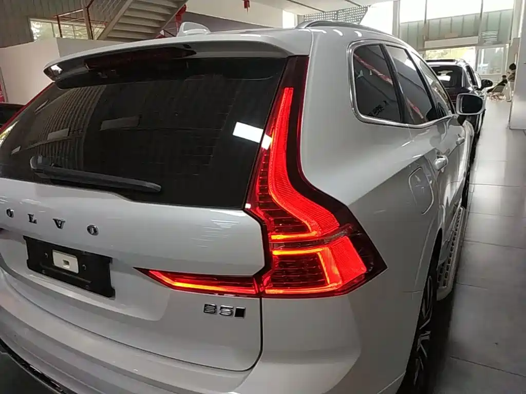 Volvo XC60 — миниатюра 8
