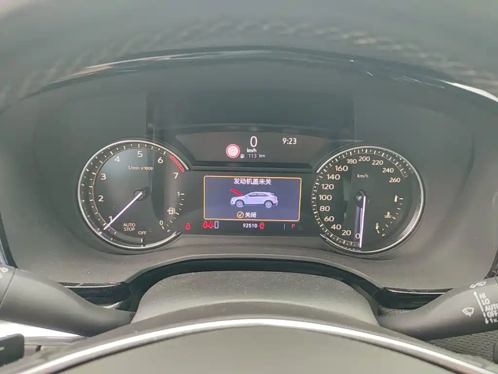 Cadillac XT5 — миниатюра 8