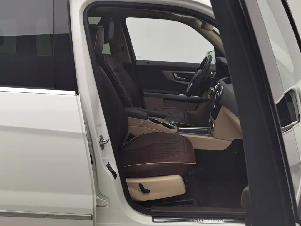Mercedes-Benz GLK-Class — миниатюра 23