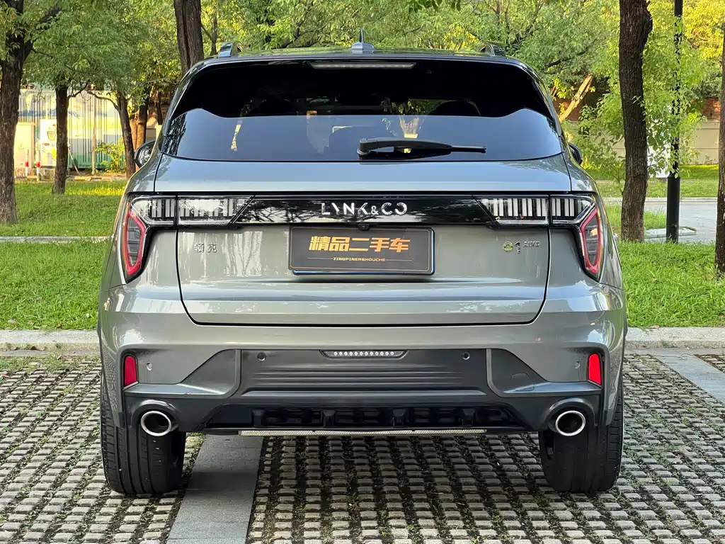Lynk & Co 01 — миниатюра 18
