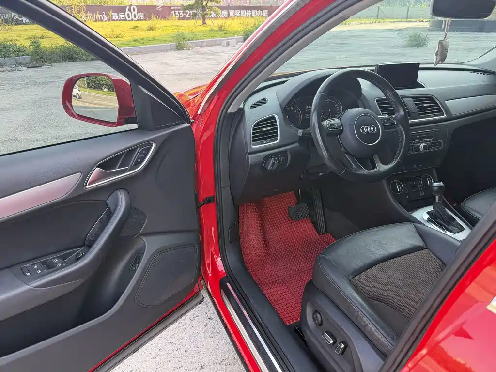 Audi Q3 — миниатюра 4