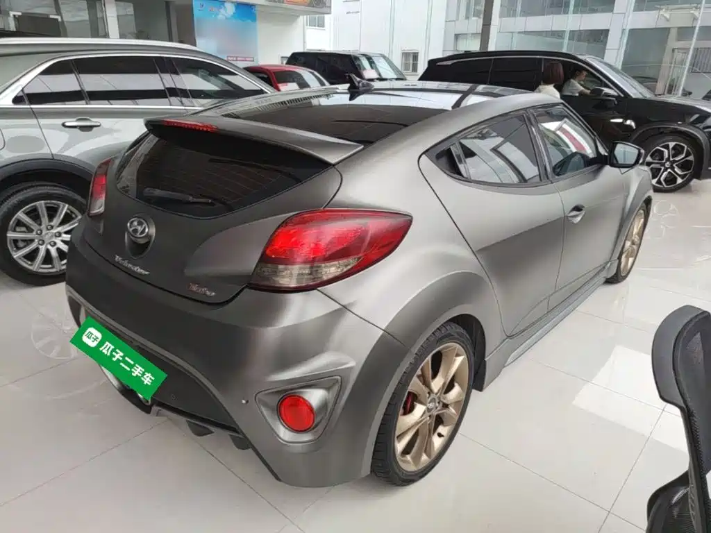Hyundai Veloster — миниатюра 7