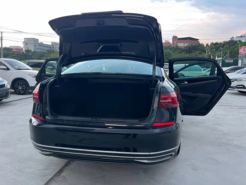 Volkswagen Passat — миниатюра 18
