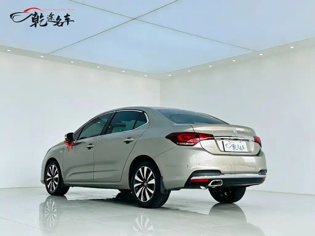 Citroen C4L — миниатюра 5