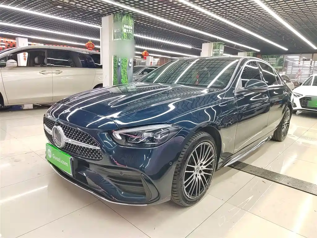 Mercedes-Benz C-Class 2022