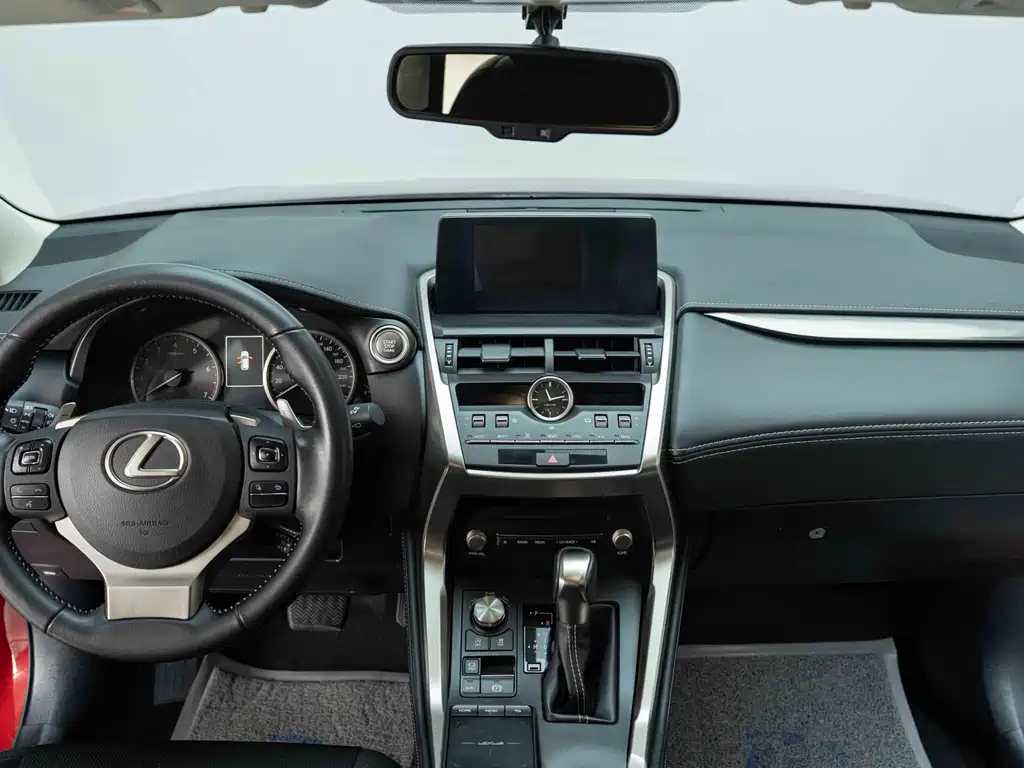 Lexus NX — миниатюра 11