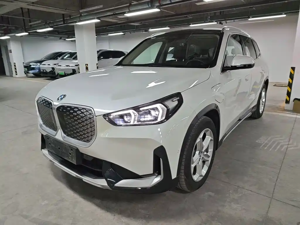 BMW iX1 — миниатюра 2
