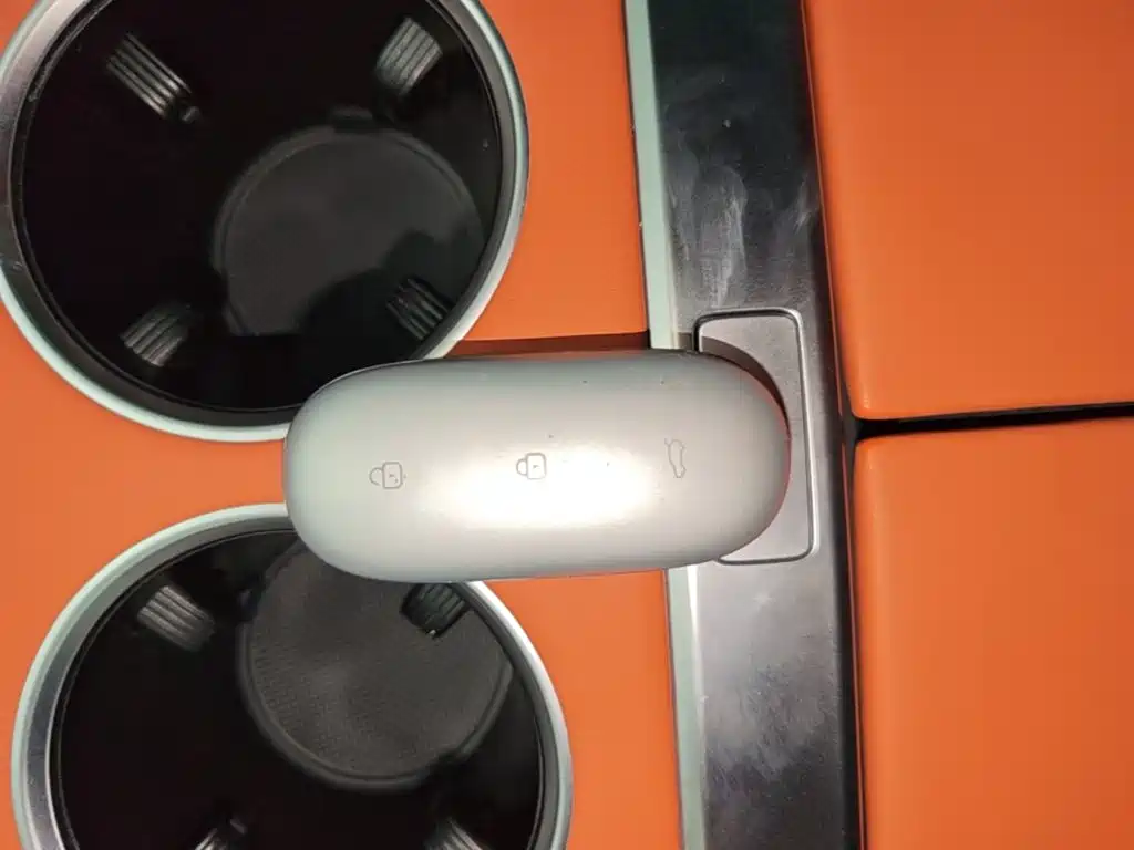 Li Auto Li L9 — миниатюра 9