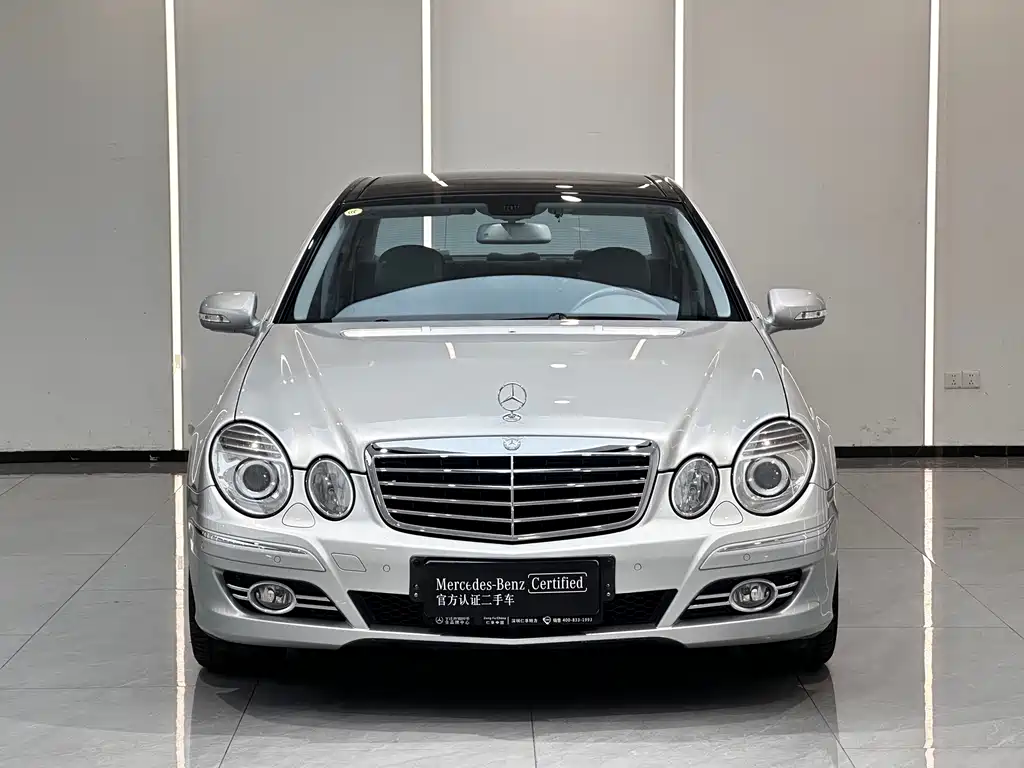 Mercedes-Benz E-Class — миниатюра 2