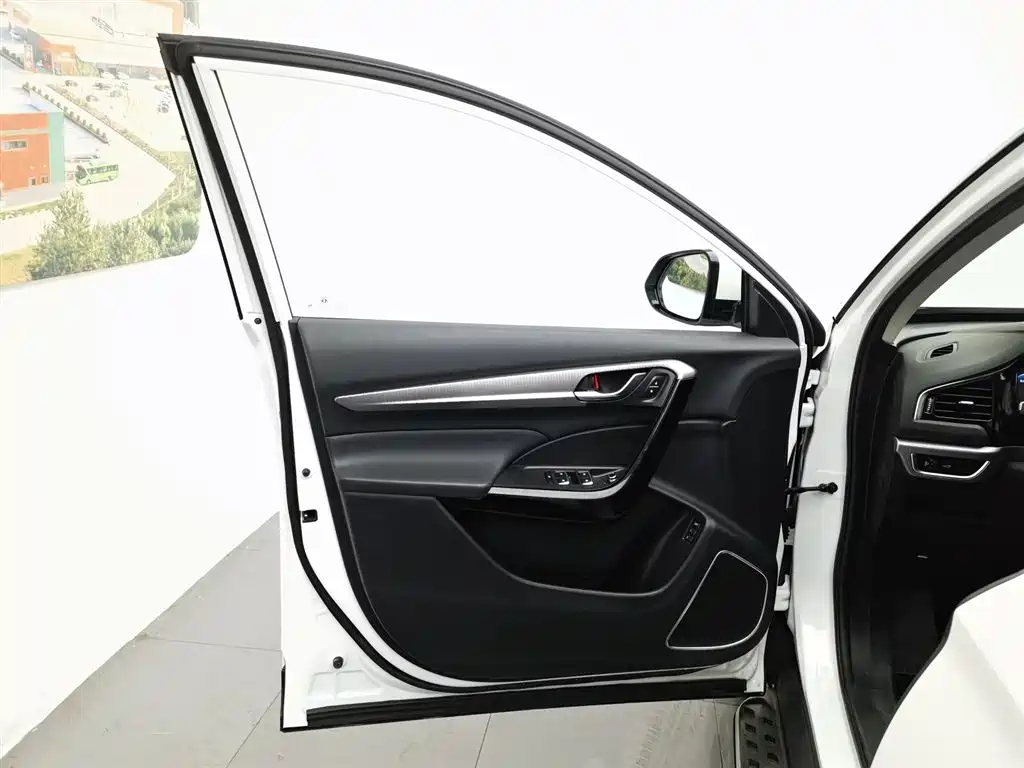 Dongfeng AX7 2020 1.6T AT AI Flagship VI