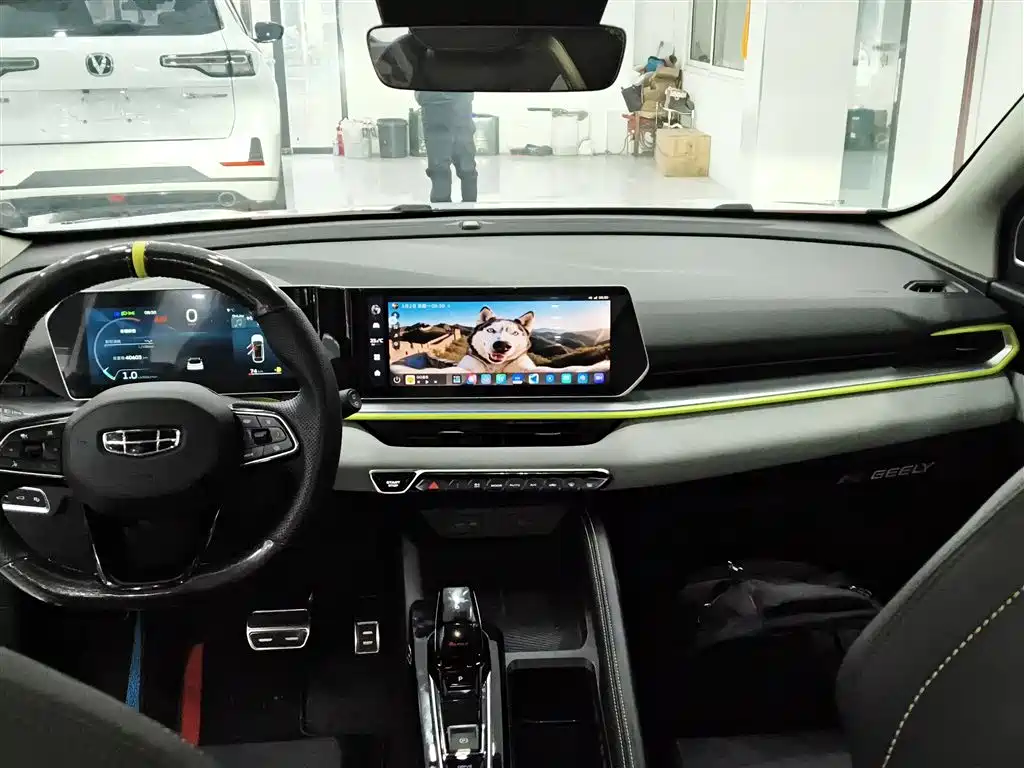 Geely Binyue 2022 COOL 1.5TD DCT Battle