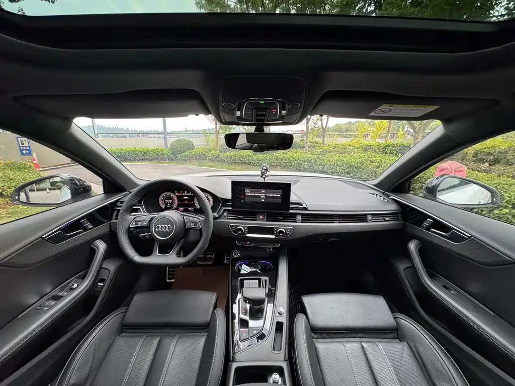 Audi A4L — миниатюра 5