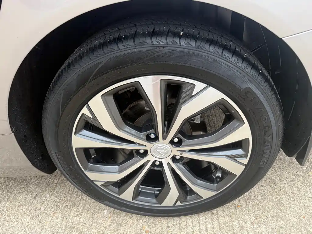 Changan Eado — миниатюра 9