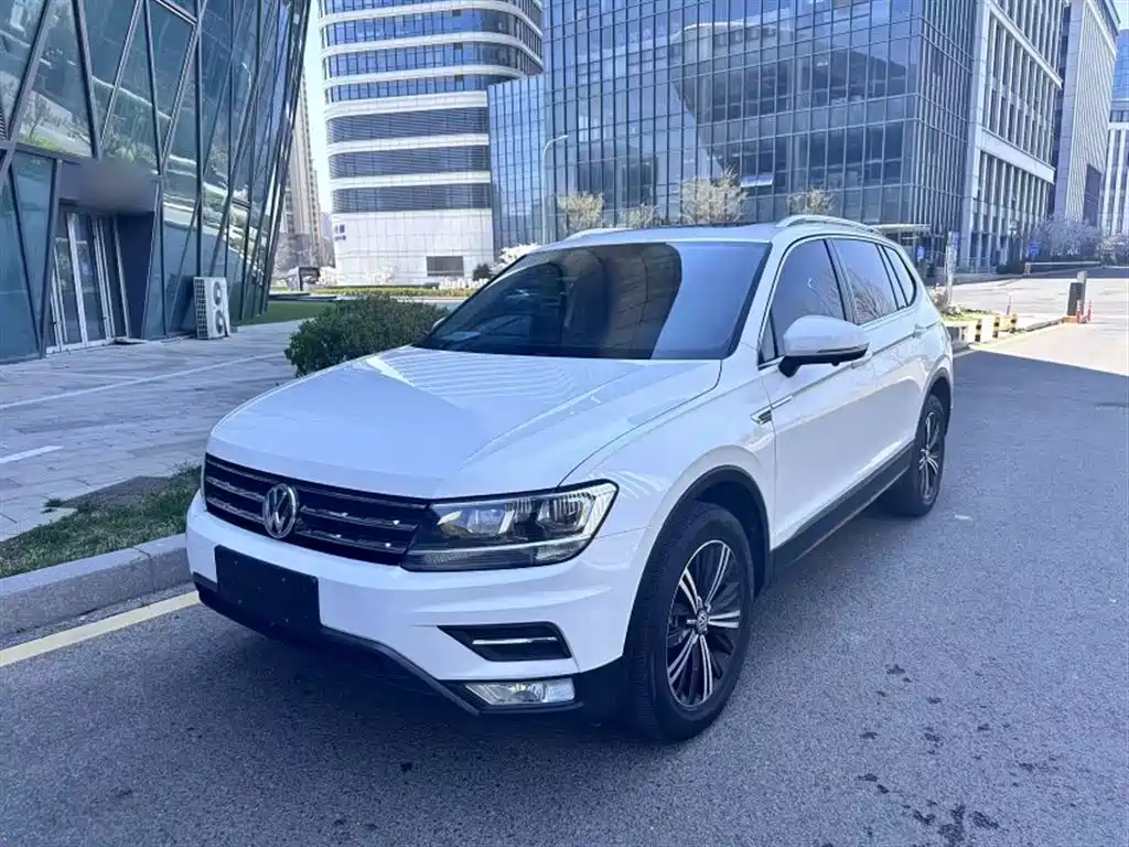 Volkswagen Tiguan L 2020