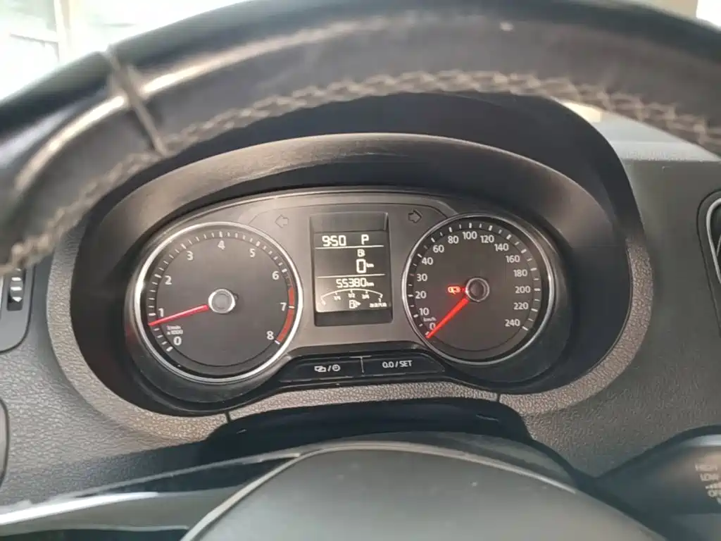 Volkswagen Polo — миниатюра 12