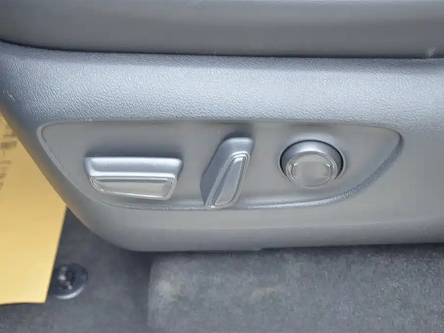 Toyota Land Cruiser Prado 2025 2.4T Flagship VX 5 мест
