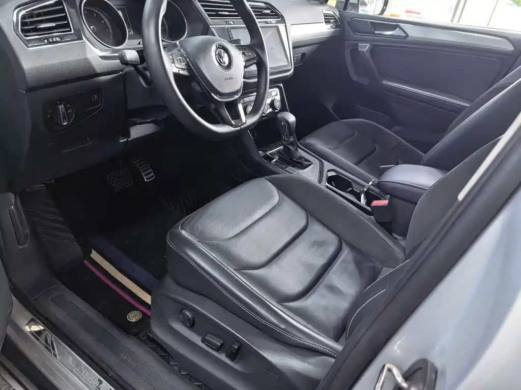 Volkswagen Tiguan L — миниатюра 8