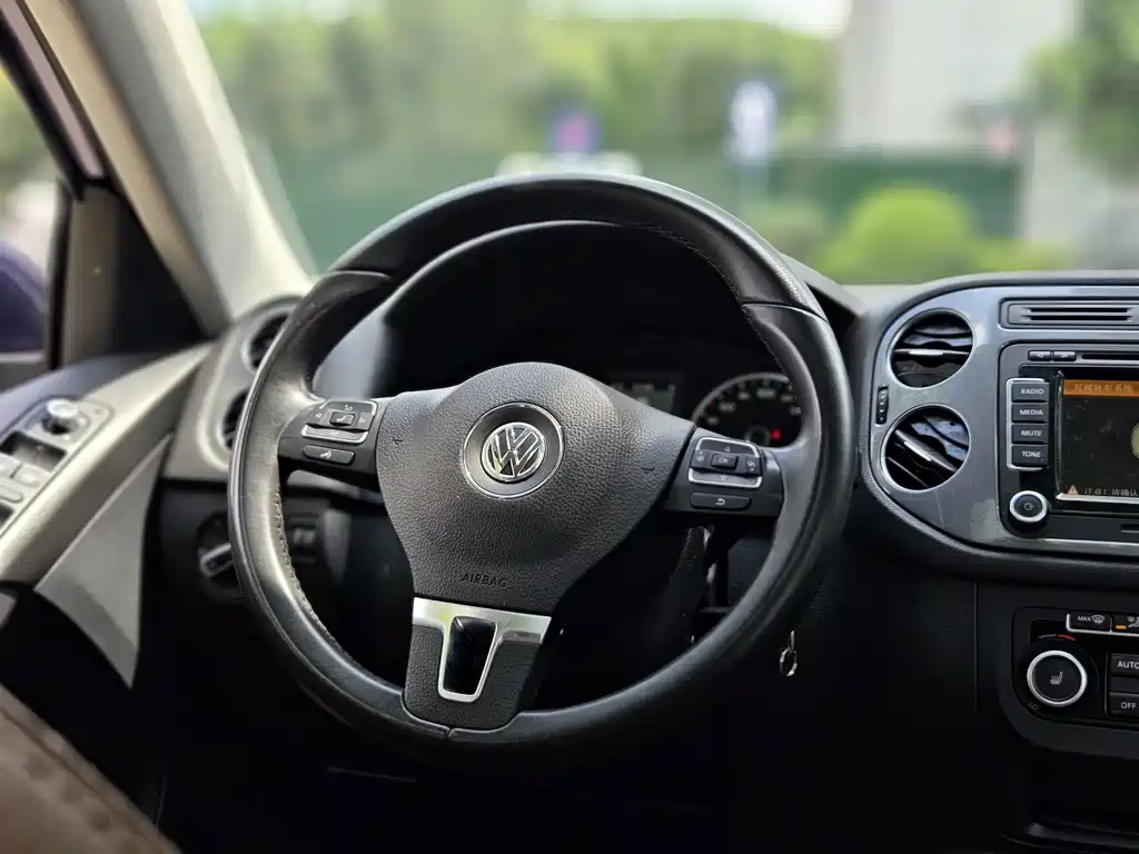 Volkswagen Tiguan — миниатюра 14