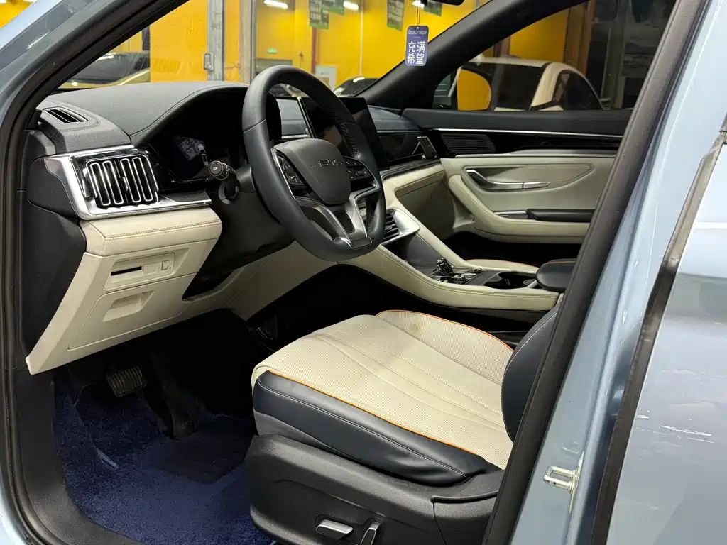 BYD Song Plus PLUS 2023 Champion DM-i 110KM Flagship PLUS