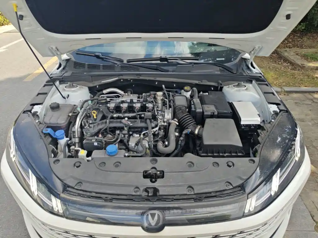 Changan Eado — миниатюра 20