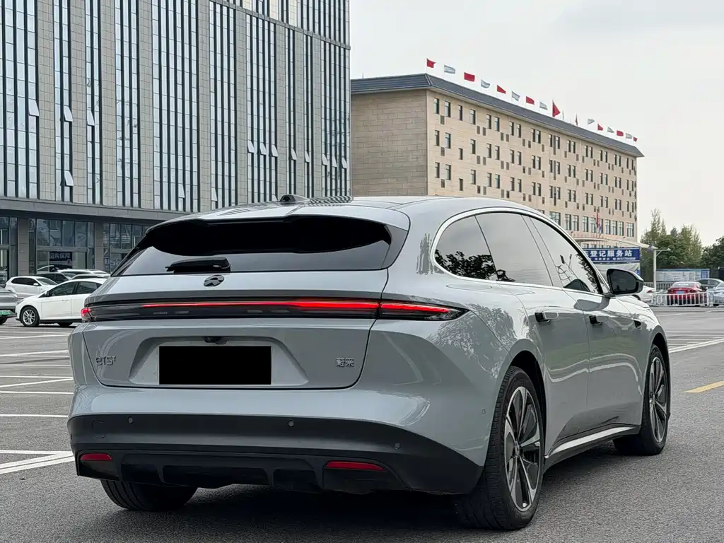 NIO ET5T — миниатюра 4