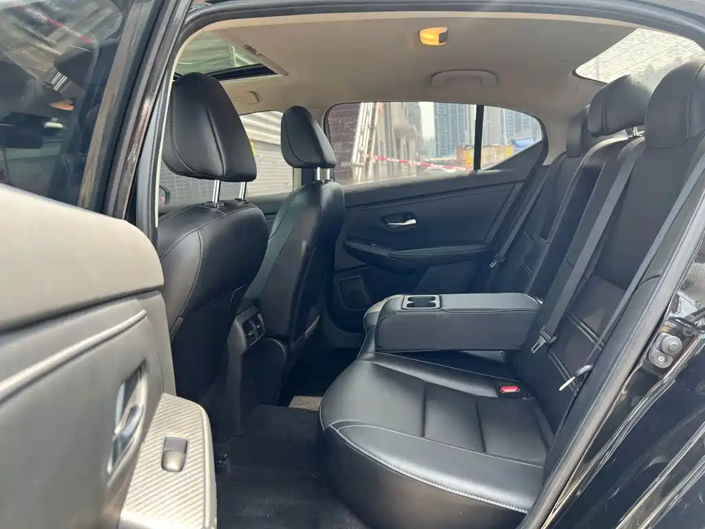 Nissan Sylphy — миниатюра 9