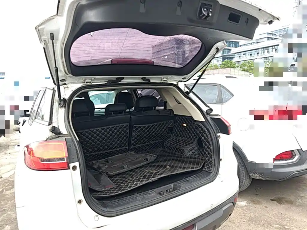 Geely Boyue — миниатюра 19