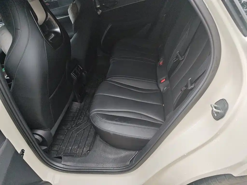 BYD Seal 06 — миниатюра 13