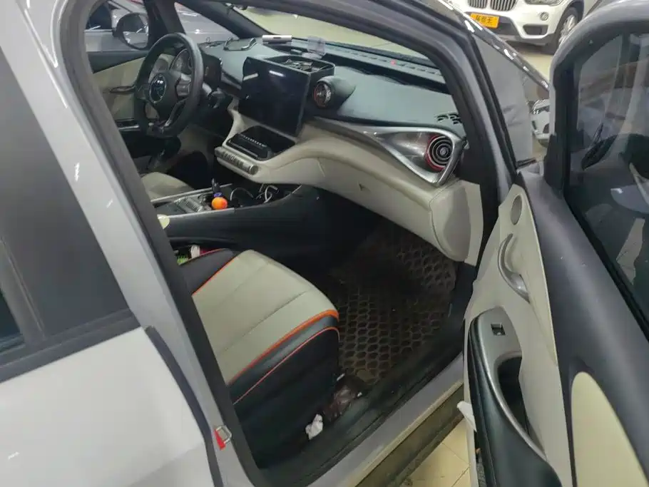 BYD Dolphin — миниатюра 8