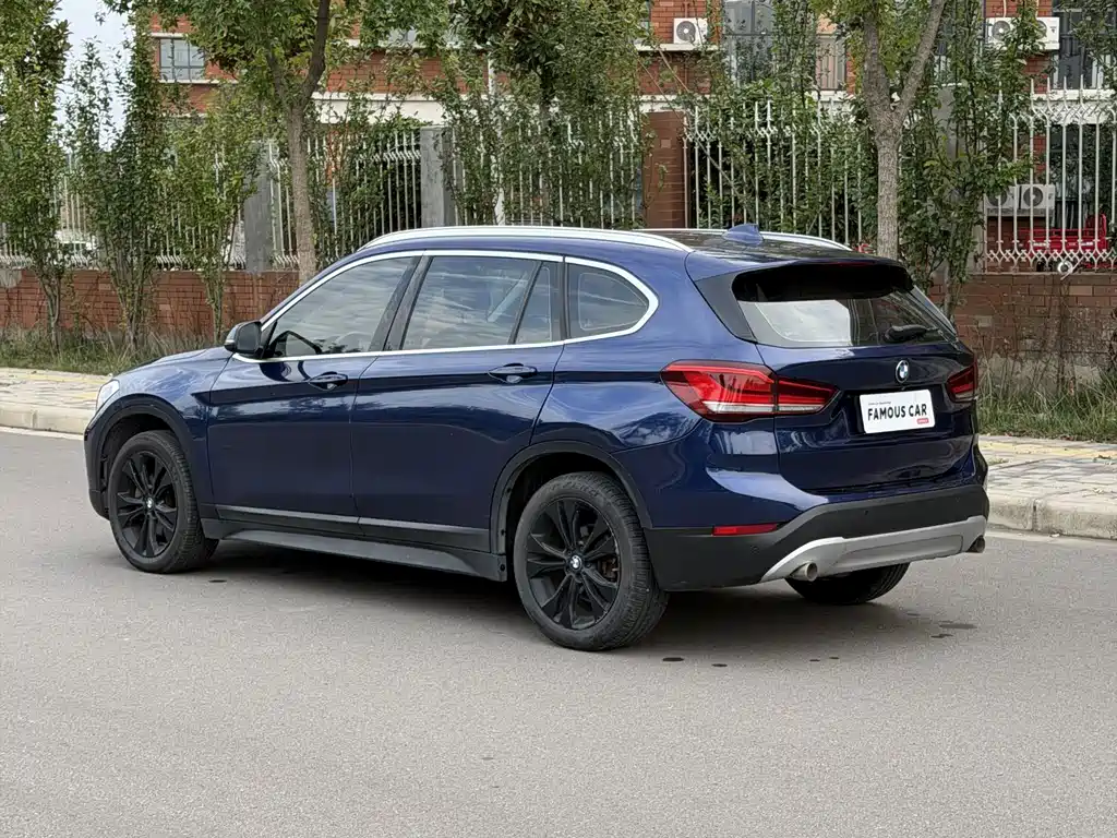 BMW X1 — миниатюра 6