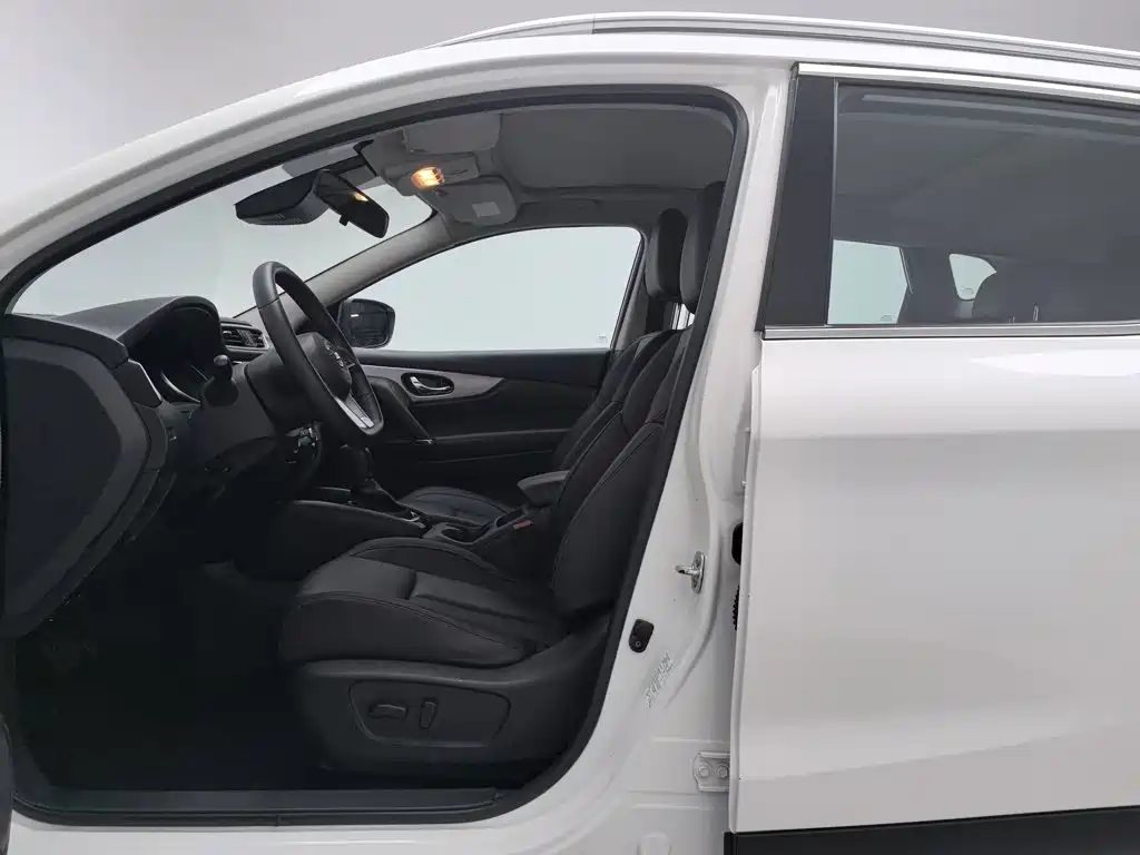 Nissan Qashqai — миниатюра 10