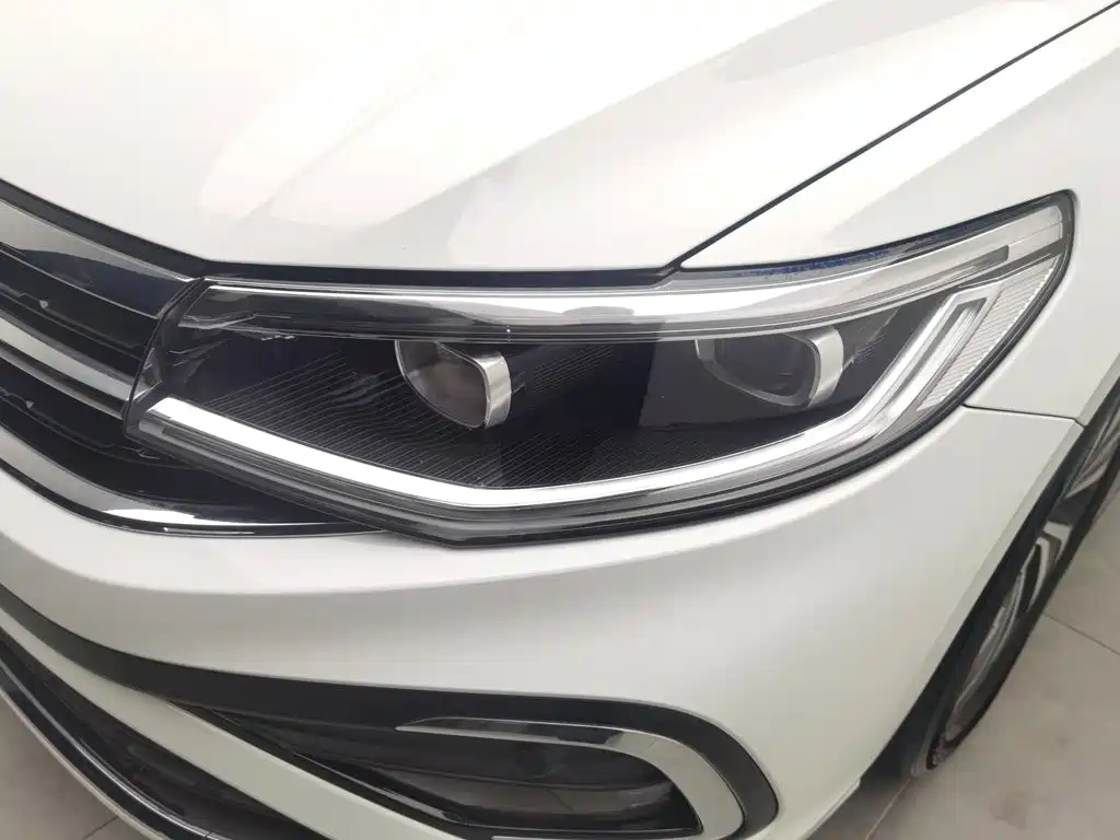 Volkswagen Bora — миниатюра 7