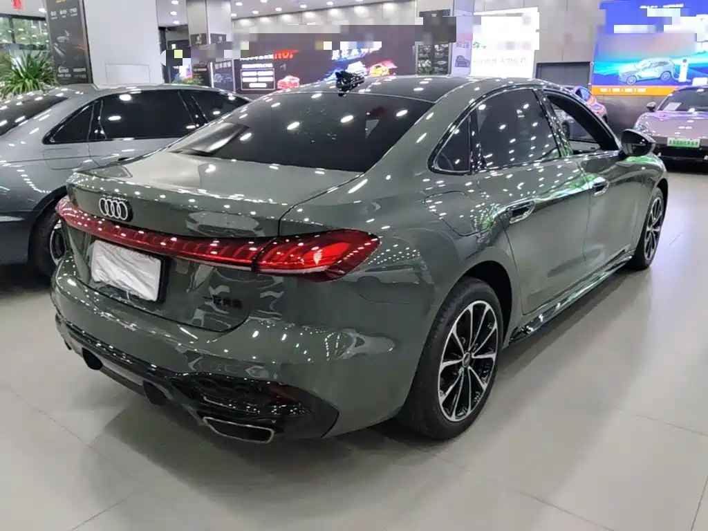 Audi Audi A5L — миниатюра 7