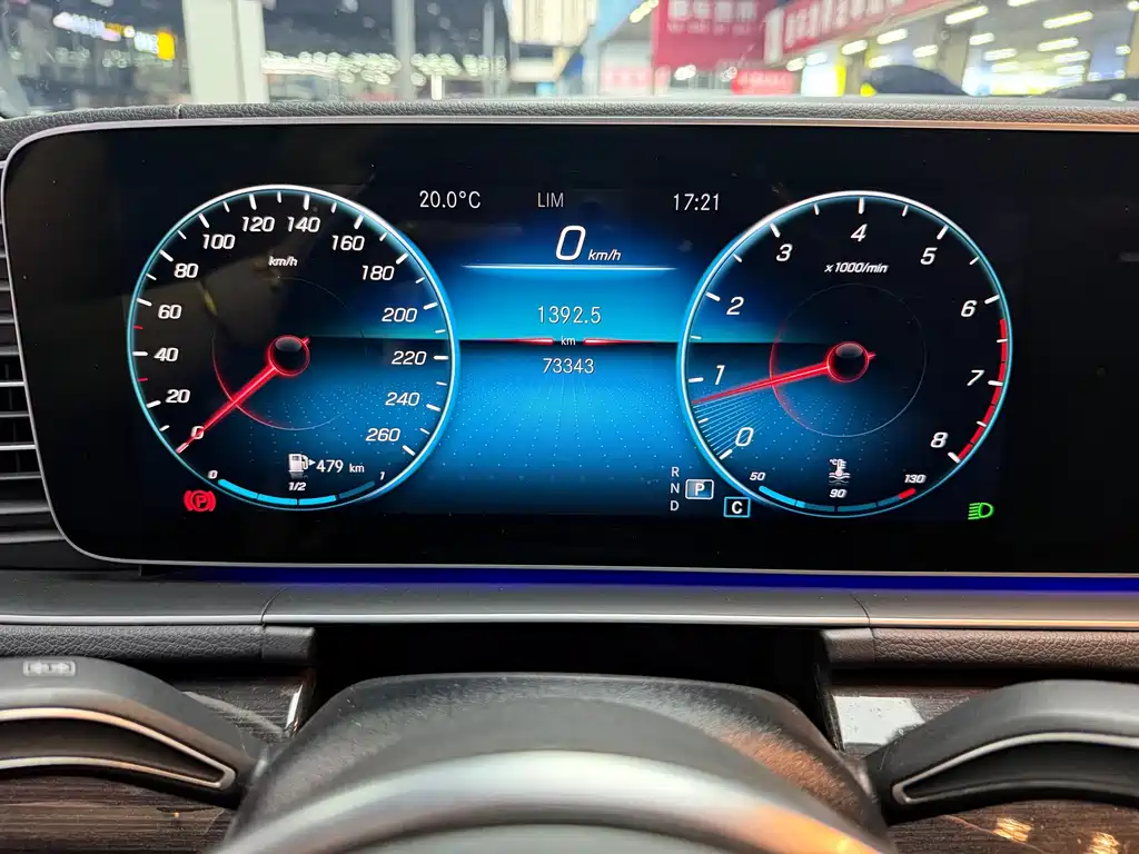Mercedes-Benz GLE (Import) — миниатюра 14