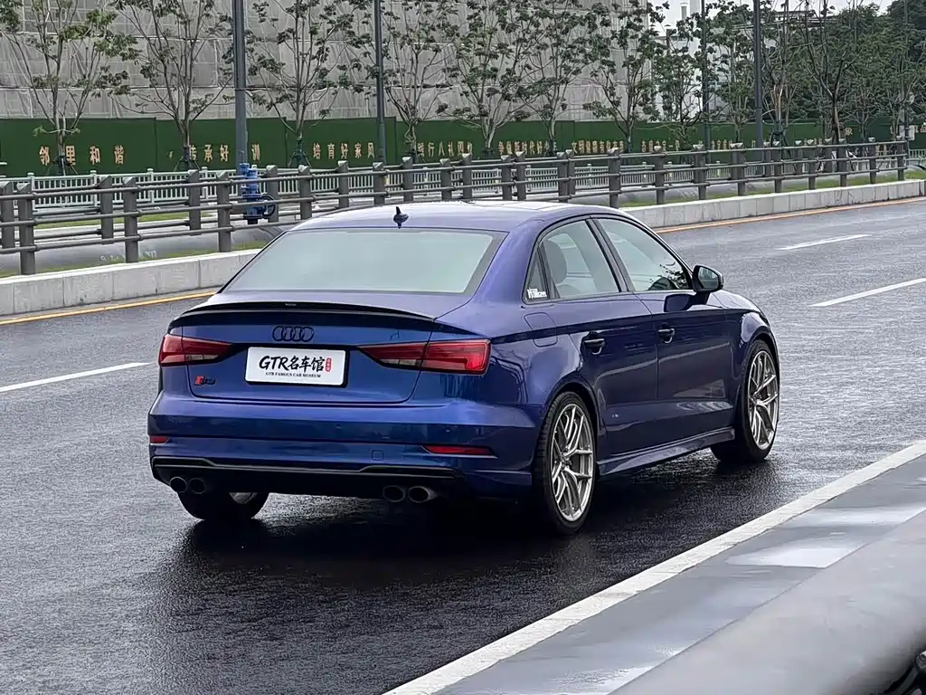 Audi S3 — миниатюра 11