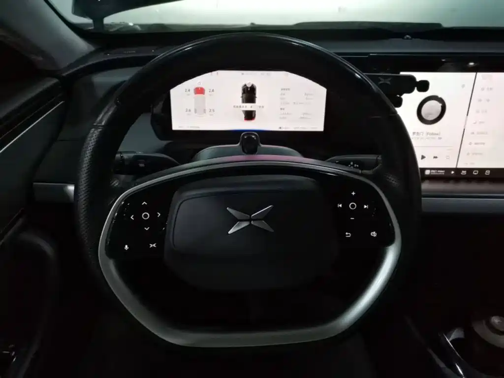 XPeng P7 — миниатюра 11