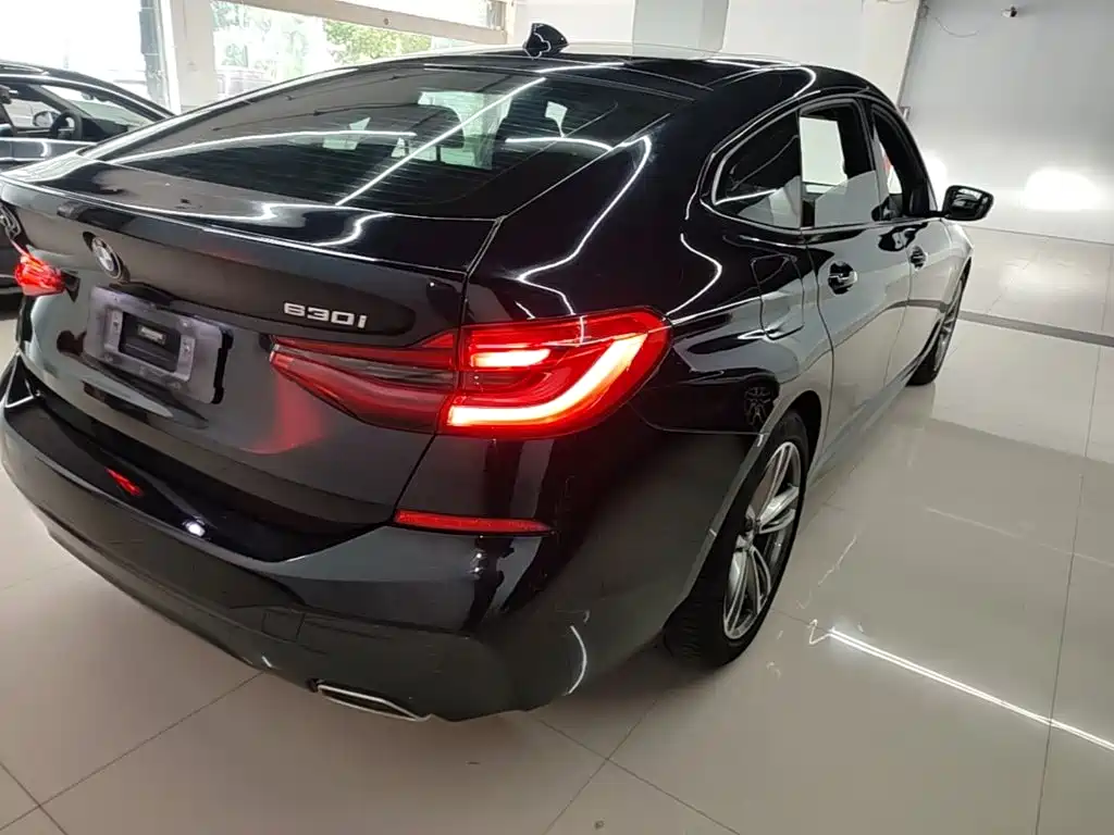 BMW 6 Series GT — миниатюра 8