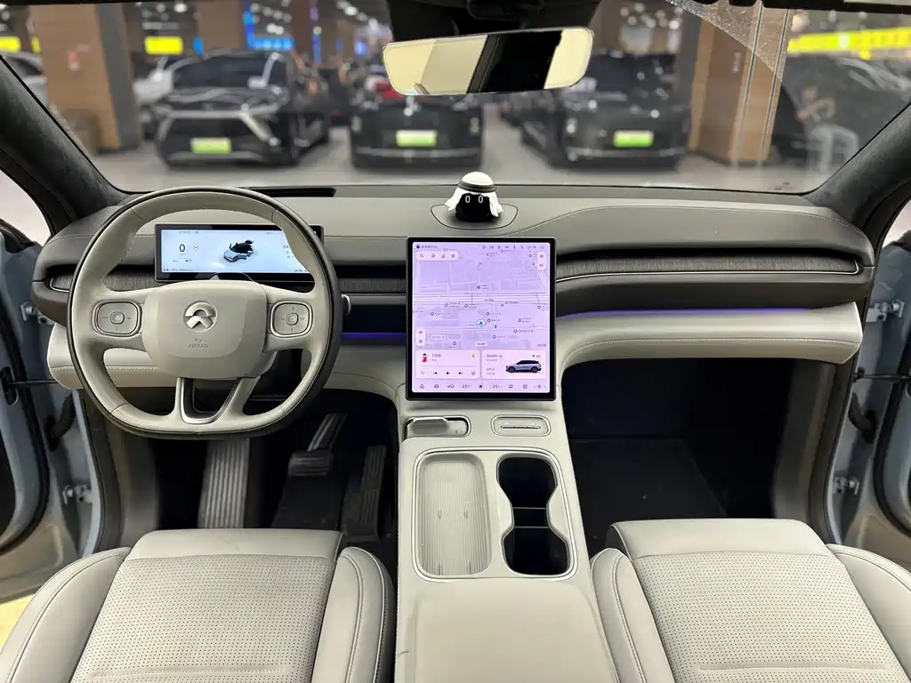 NIO ES6 — миниатюра 12