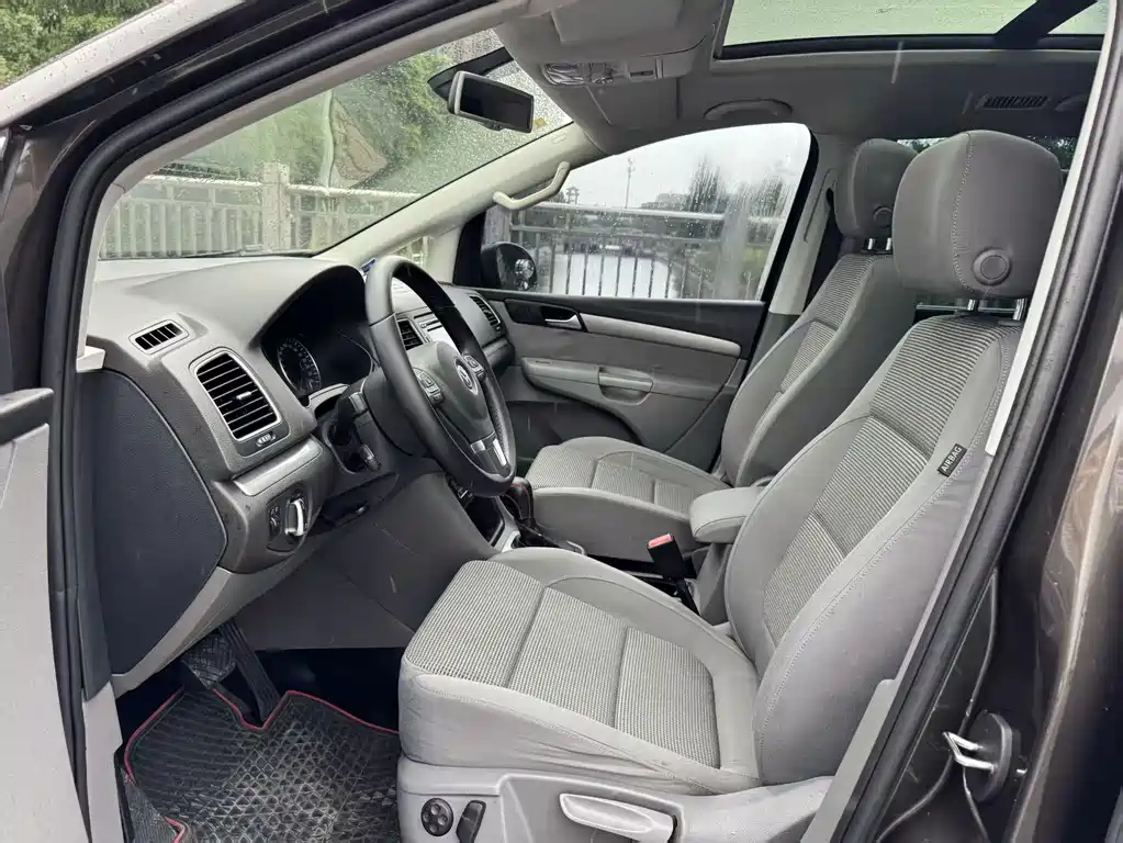 Volkswagen Xia 2014 2.0TSI