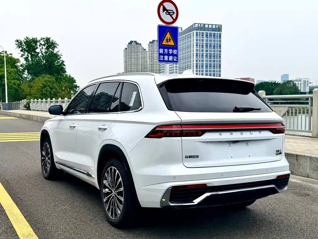 Geely Xingyue L — миниатюра 7