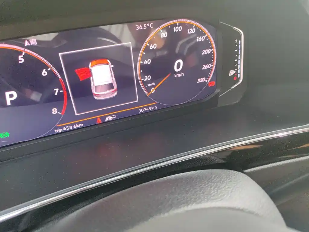 Volkswagen Tiguan L — миниатюра 13