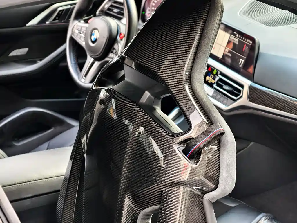 BMW M4 — миниатюра 11