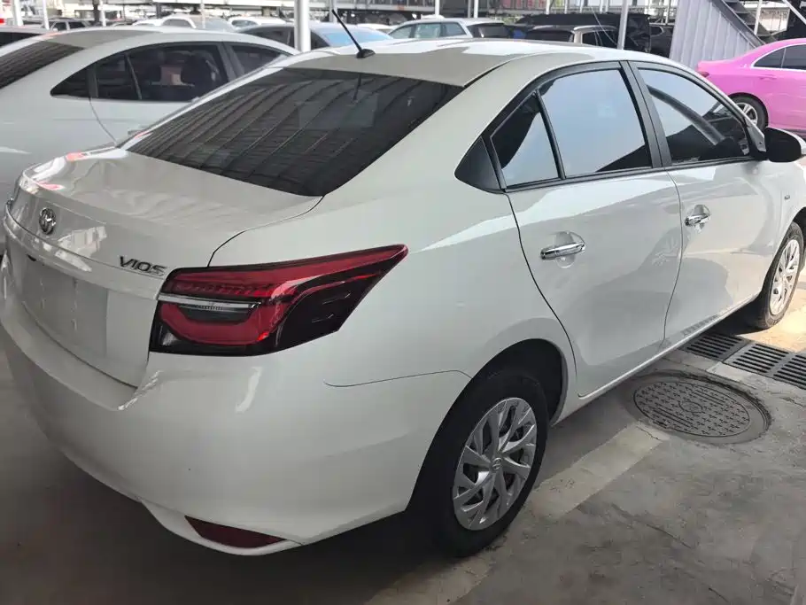 Toyota Vios — миниатюра 3