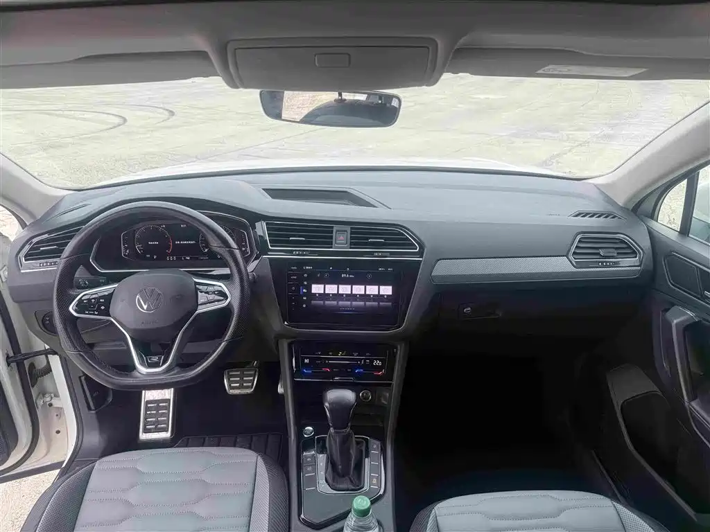 Volkswagen Tiguan X — миниатюра 4