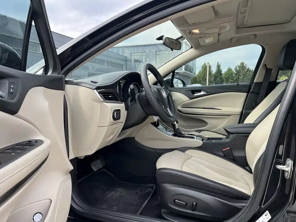 Buick Verano — миниатюра 8